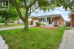 15 CLEARWATER Drive | Hamilton Ontario | Slide Image Thirty-one