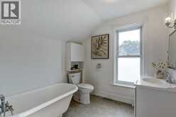 533 CATHARINE Street N | Hamilton Ontario | Slide Image Thirty-three