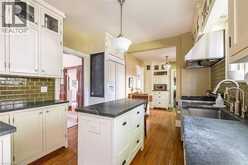 2 OAK KNOLL Drive | Hamilton Ontario | Slide Image Eighteen