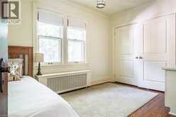 2 OAK KNOLL Drive | Hamilton Ontario | Slide Image Thirty-five
