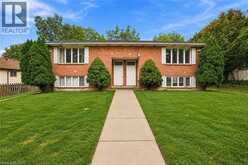 26 RENFREW Street E | Caledonia Ontario | Slide Image Two