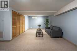 237 GREY FOX Drive | Kitchener Ontario | Slide Image Thirteen
