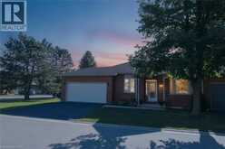 87 JENIFER Drive | Hamilton Ontario | Slide Image Five