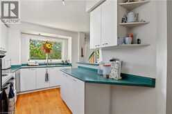 2940 HEADON FOREST Drive | Burlington Ontario | Slide Image Eight