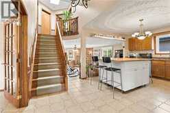 42 LASILA Court | Hamilton Ontario | Slide Image Nine