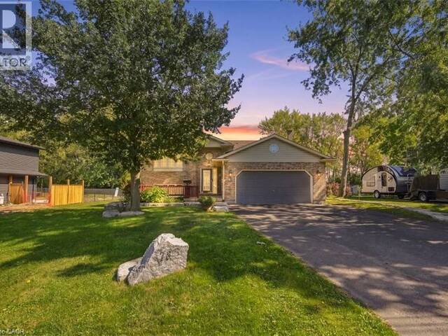 78 MONTGOMERY Road Welland Ontario, L3C 2Y3 - 4 Bedrooms Home For Sale