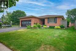 363 TWINFLOWER Crescent | Waterloo Ontario | Slide Image Four