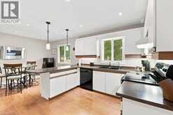 363 TWINFLOWER Crescent | Waterloo Ontario | Slide Image Nine