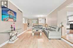 363 TWINFLOWER Crescent | Waterloo Ontario | Slide Image Seventeen