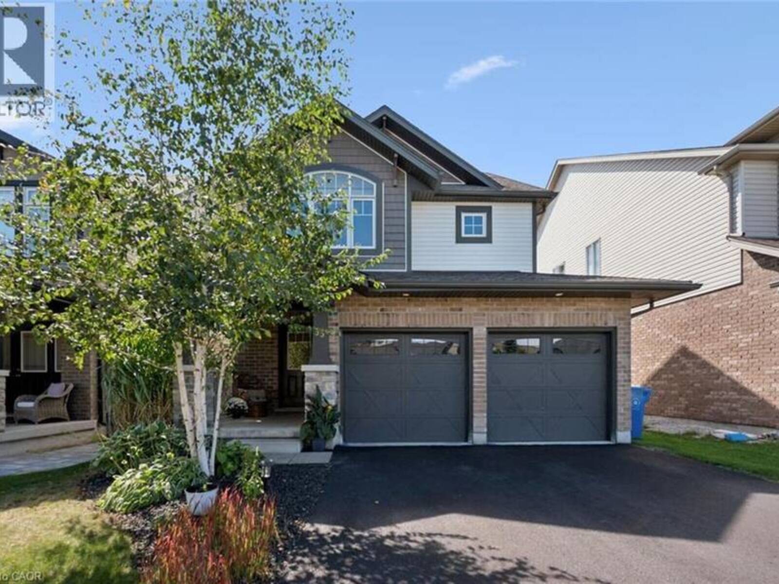 53 ABERDEEN Street, Fergus, Ontario N1M 0C1