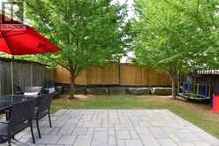 89 BLUE SKY Trail | Waterdown Ontario | Slide Image Thirty-four