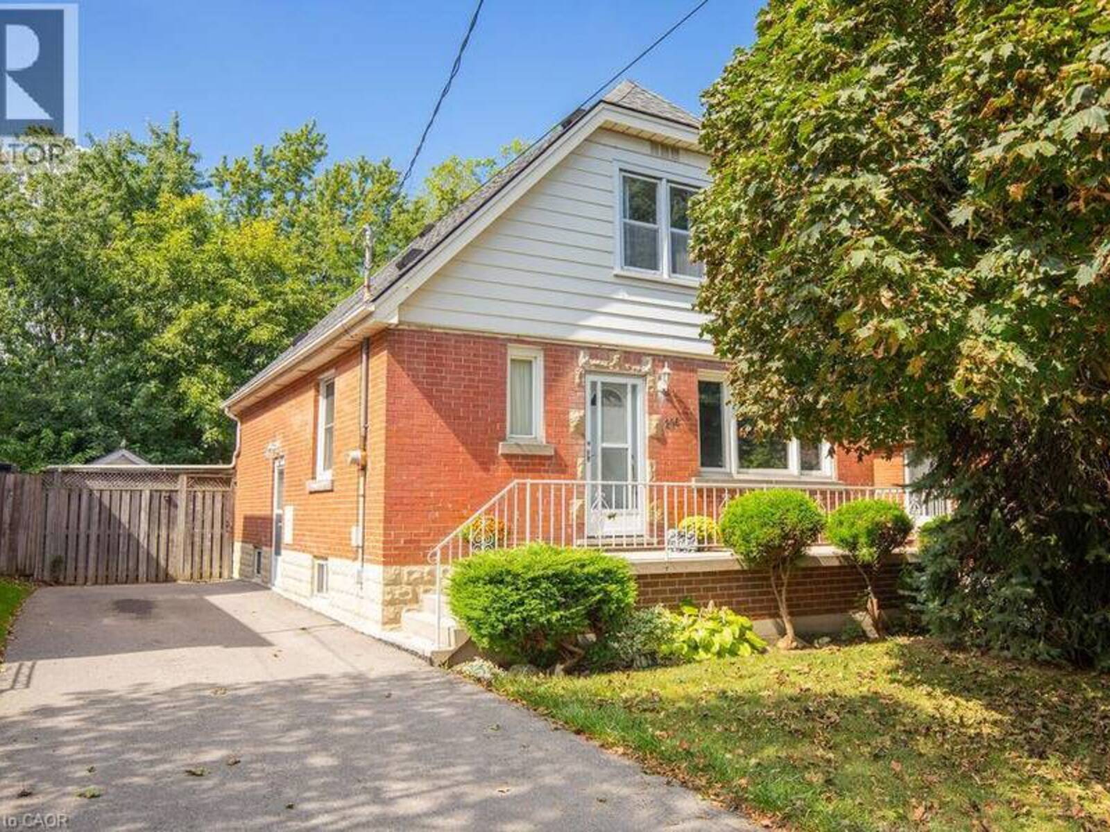 296 EAST 21ST Street, Hamilton, Ontario L8V 2T9