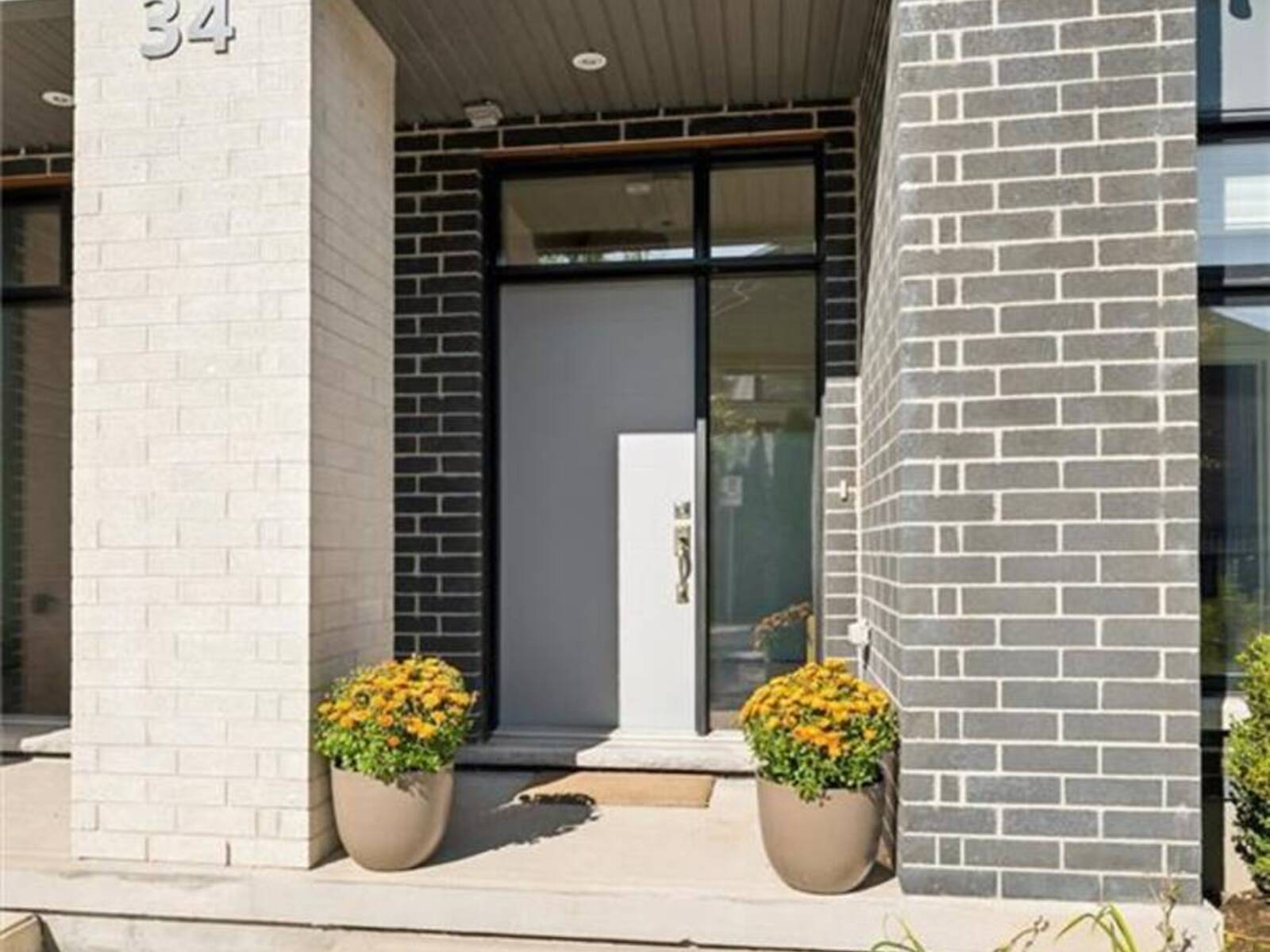 271 GREY SILO Road Unit# 34, Waterloo, Ontario N2K 0E9