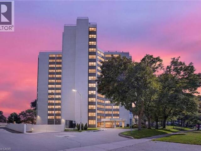 2323 CONFEDERATION Parkway Unit# 808 Mississauga Ontario, L5B 1R6 - 4 Bedrooms Condo For Sale