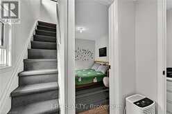 5 PINETREE RD S1 Road | Gravenhurst Ontario | Slide Image Thirty-one