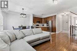2092 ENGLISH Crescent | Burlington Ontario | Slide Image Nine