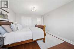 1217 SUGAR MAPLE Court | Mississauga Ontario | Slide Image Thirty-two