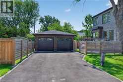 1047 MEREDITH Avenue | Mississauga Ontario | Slide Image Three