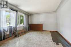 589 GLOVER Road | Hamilton Ontario | Slide Image Seventeen