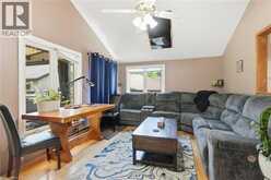 589 GLOVER Road | Hamilton Ontario | Slide Image Nine