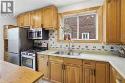 17 TUXEDO Avenue S | Hamilton Ontario | Slide Image Fifteen