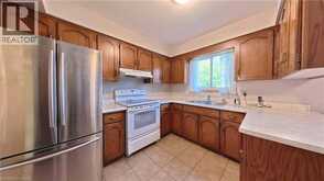 56 SCENIC WOOD Crescent | Kitchener Ontario | Slide Image Fifteen