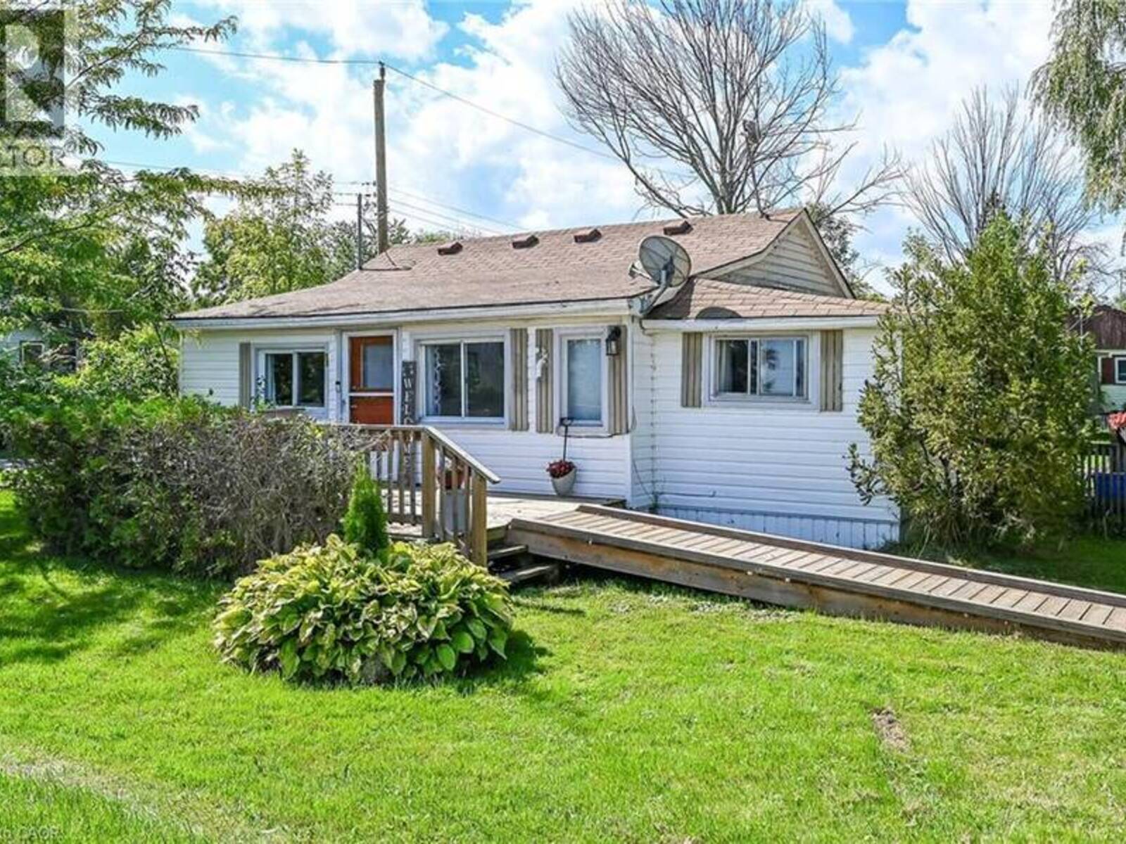 15 BEVERLY Drive, Nanticoke, Ontario N0A 1L0
