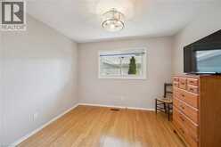 35 CROSBY Drive | Kitchener Ontario | Slide Image Sixteen