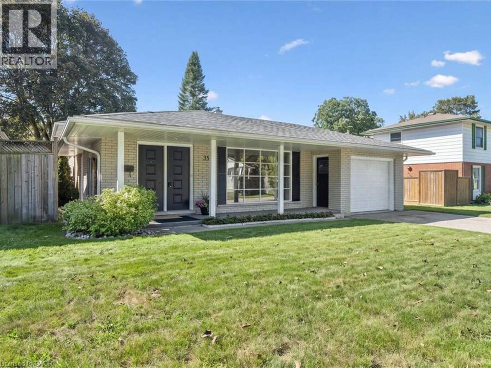 35 CROSBY Drive, Kitchener, Ontario N2B 2K9