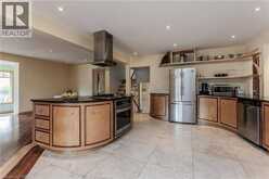 707 ROSS Street | Burlington Ontario | Slide Image Nine