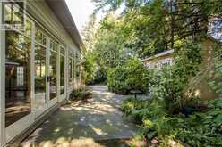 707 ROSS Street | Burlington Ontario | Slide Image Thirty-seven