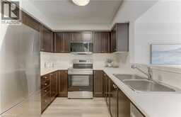 975 ZELLER Crescent | Kitchener Ontario | Slide Image Four