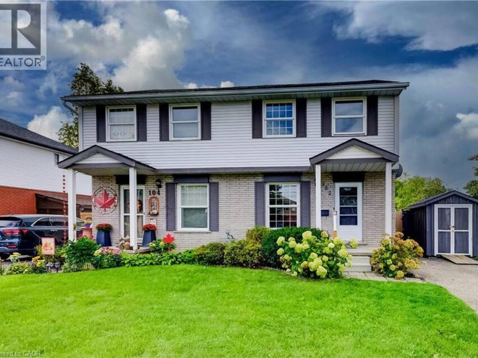 102 BLOOMINGDALE Road N, Kitchener, Ontario N2K 1A2