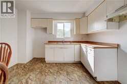102 BLOOMINGDALE Road N | Kitchener Ontario | Slide Image Ten