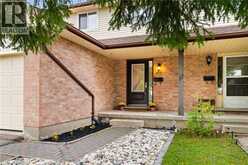 647 PINEROW Crescent Unit# A | Waterloo Ontario | Slide Image Two