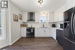 32 STONEHAVEN Place | Cambridge Ontario | Slide Image Nine