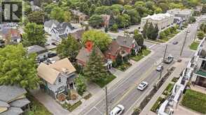 147 PARK Street | Waterloo Ontario | Slide Image Forty