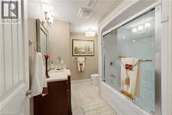 123 OAK PARK Drive | Waterloo Ontario | Slide Image Thirty-seven