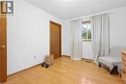 76 MADEIRA Crescent | Cambridge Ontario | Slide Image Thirty-seven