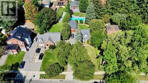 164 SHELDON Avenue N | Kitchener Ontario | Slide Image Thirty-two