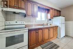137 EAST 16TH Street | Hamilton Ontario | Slide Image Nine