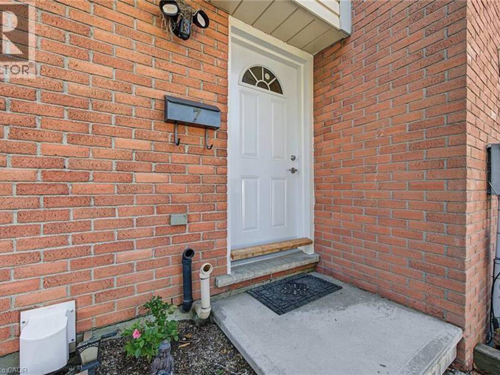 125 BAY Street Unit# 7, Woodstock, Ontario N4S 8H7