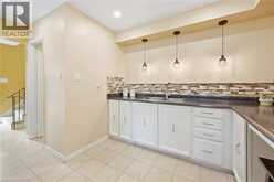 1576 KERNS Road Unit# 7 | Burlington Ontario | Slide Image Twelve