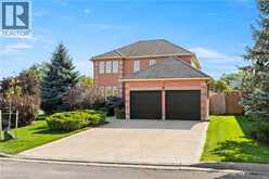3 GREENCROFT Court | Kitchener Ontario | Slide Image Two