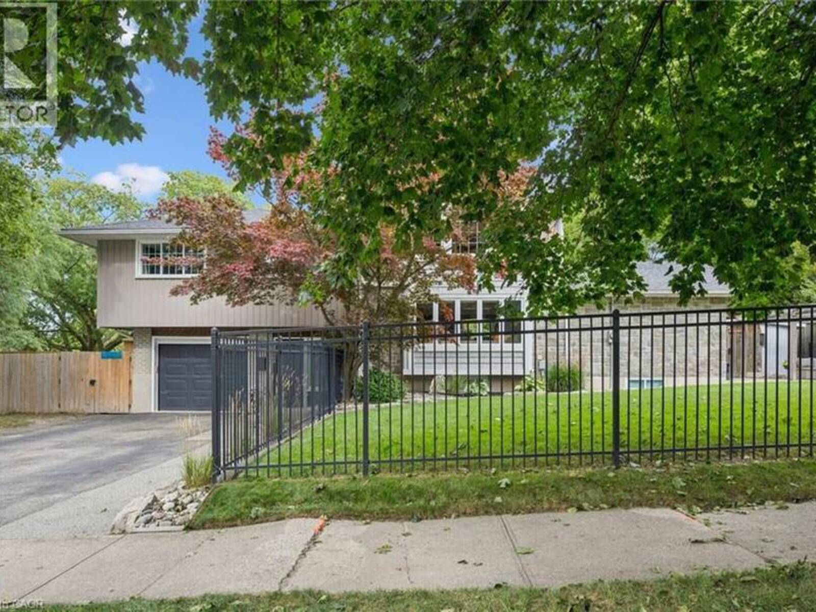 112 MARGARET Avenue N, Waterloo, Ontario N2J 3P9