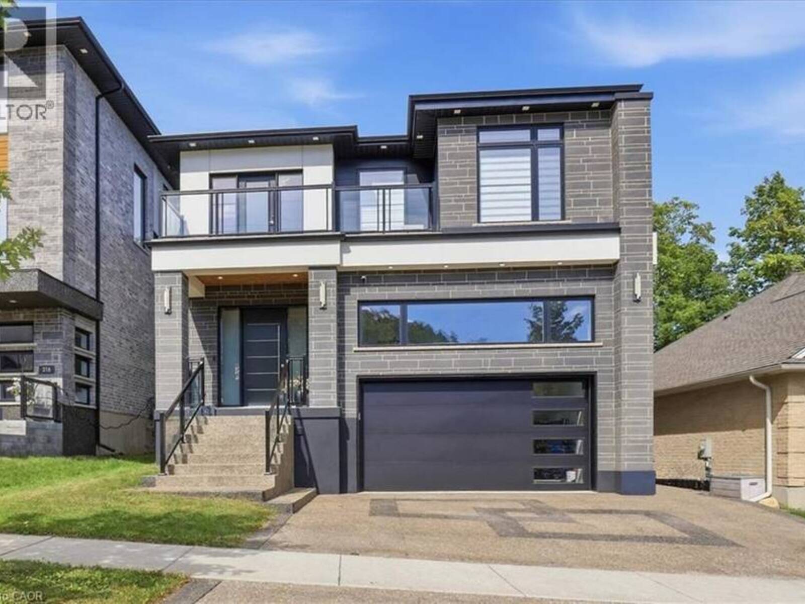 320 OTTERBEIN Road, Kitchener, Ontario N2B 0A7