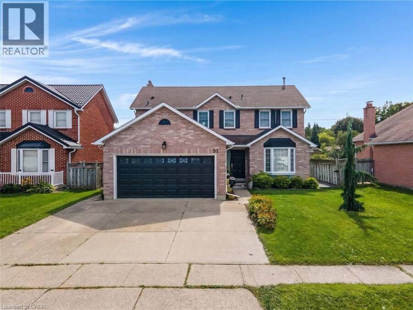 51 BAYNE Crescent, Cambridge, Ontario N1T 1E1