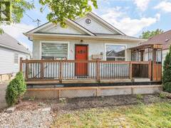 62 COSBY Avenue St. Catharines Ontario, L2M 5R5
