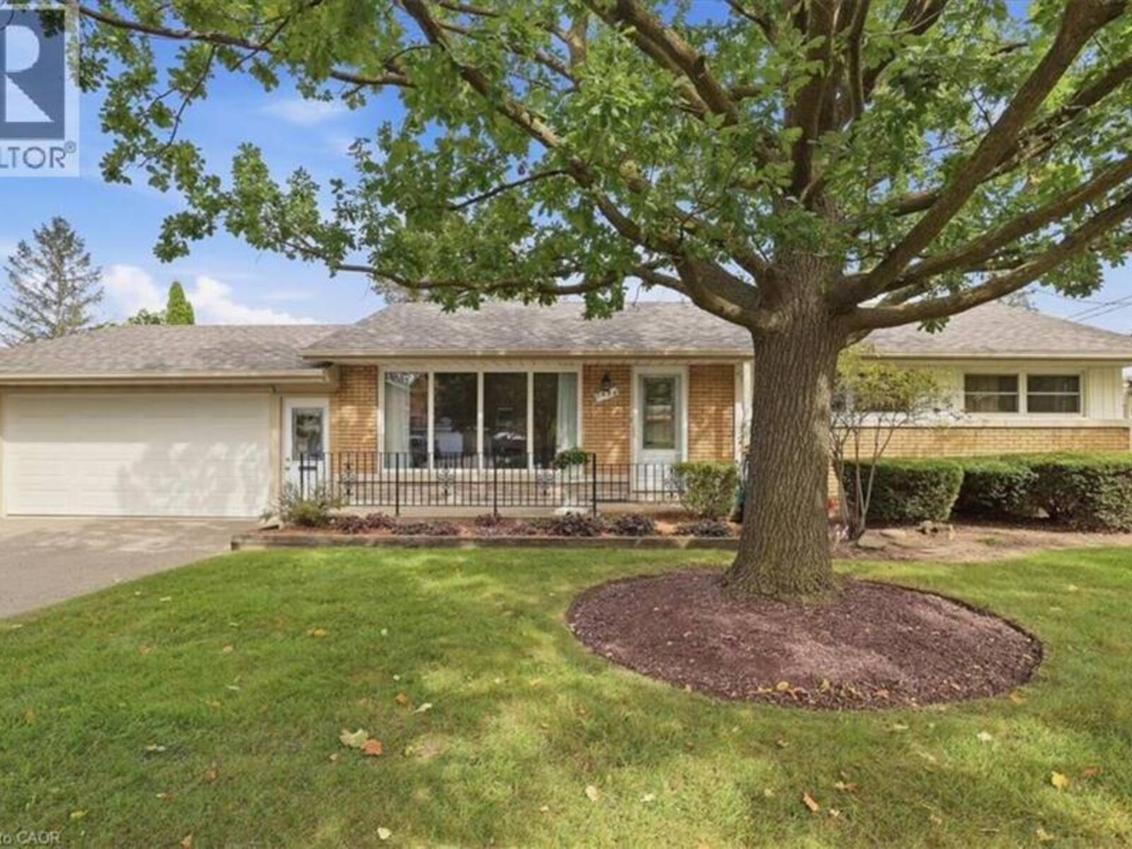 1054 UNION Street, Kitchener, Ontario N2H 6J7