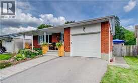 422 GRANGEWOOD Drive | Waterloo Ontario | Slide Image Five